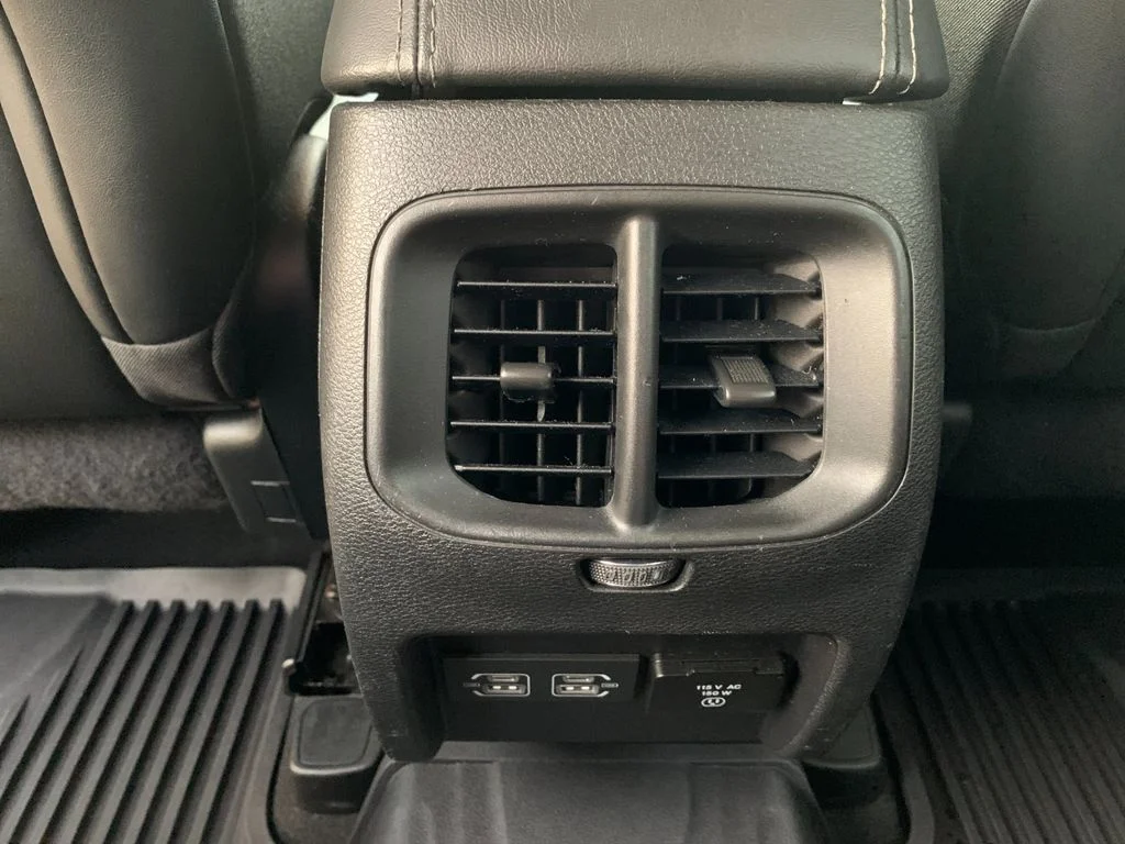 Used 2022 Gray Jeep Limited image 15