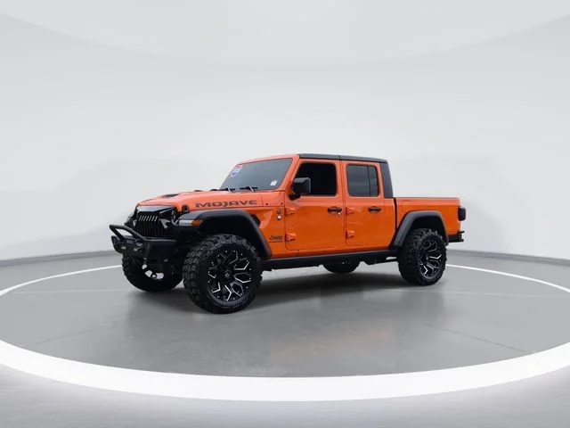 Used 2025 Orange Jeep Mojave image 8