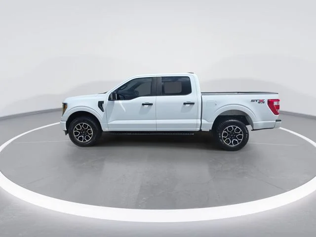 Used 2023 White Ford XL image 5