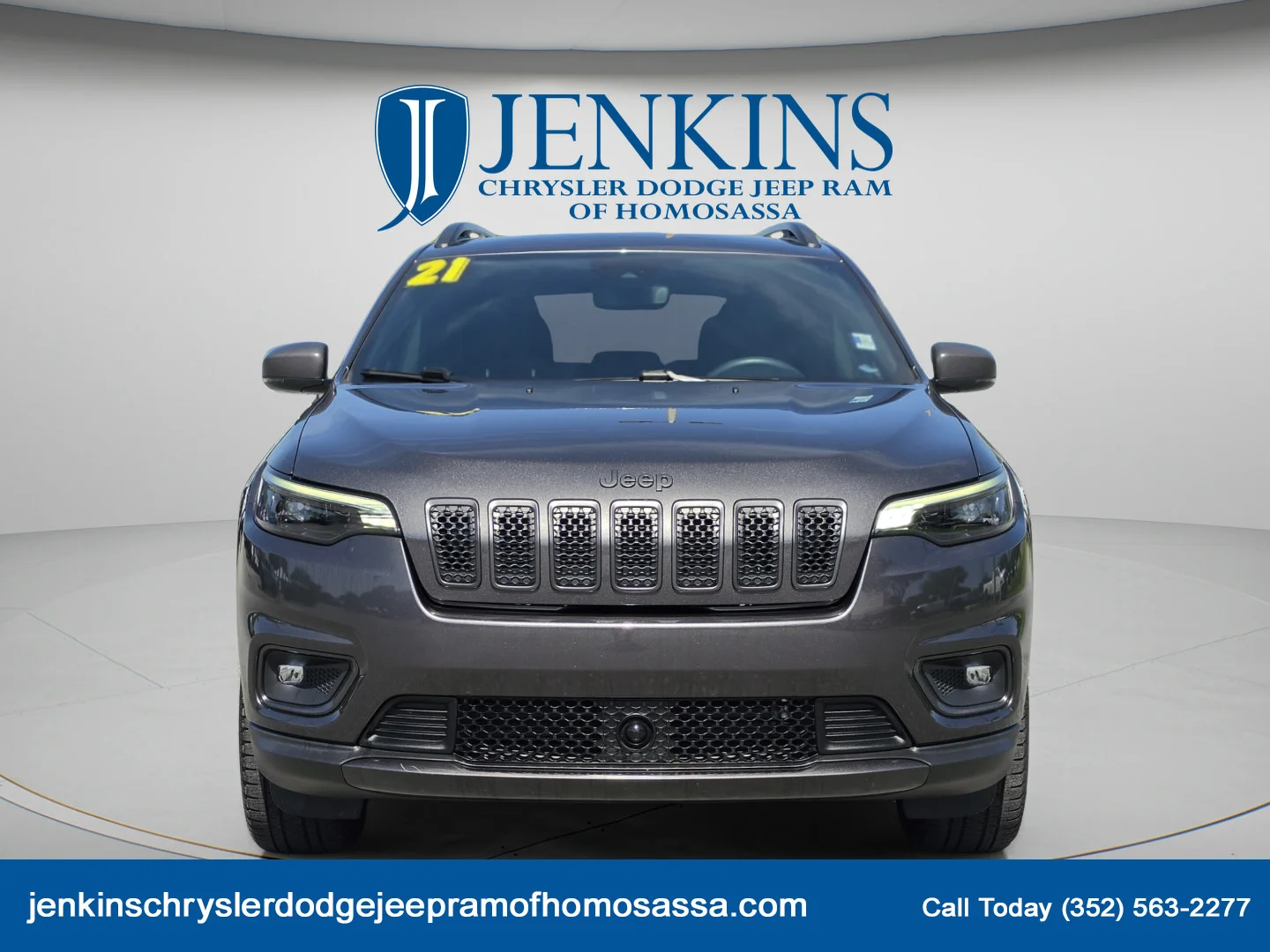 Used 2021 Granite Crystal Metallic Clearcoat Jeep 80th Anniversary image 12
