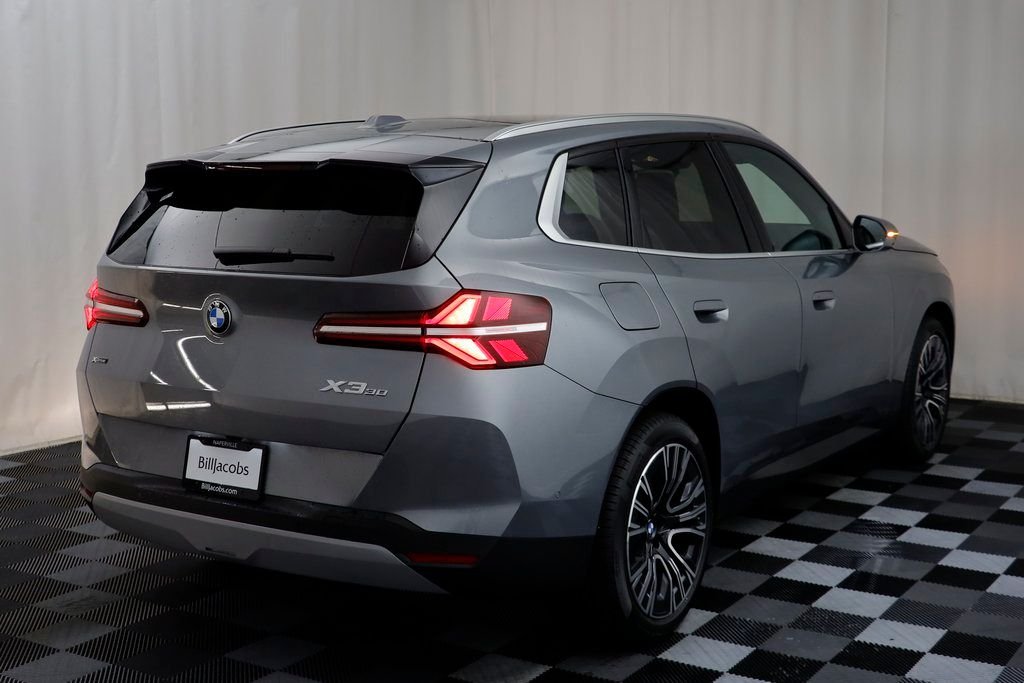 2026 BMW X3 30 - Photo 18