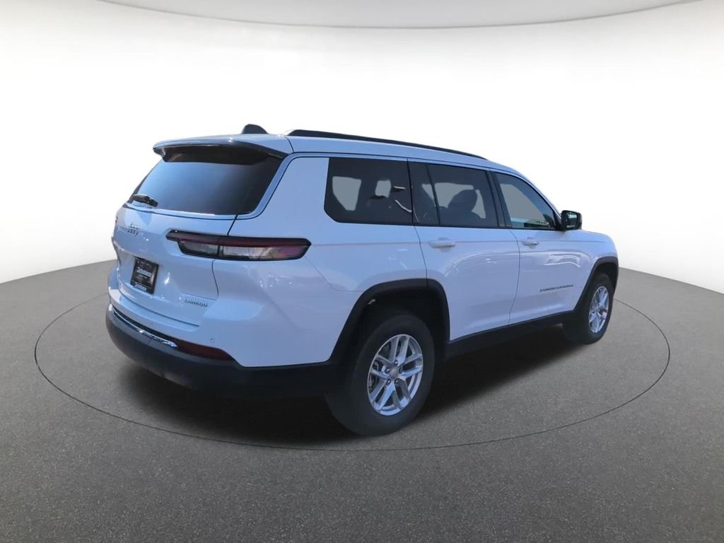 New 2026 Bright White Clearcoat Jeep Laredo X image 4