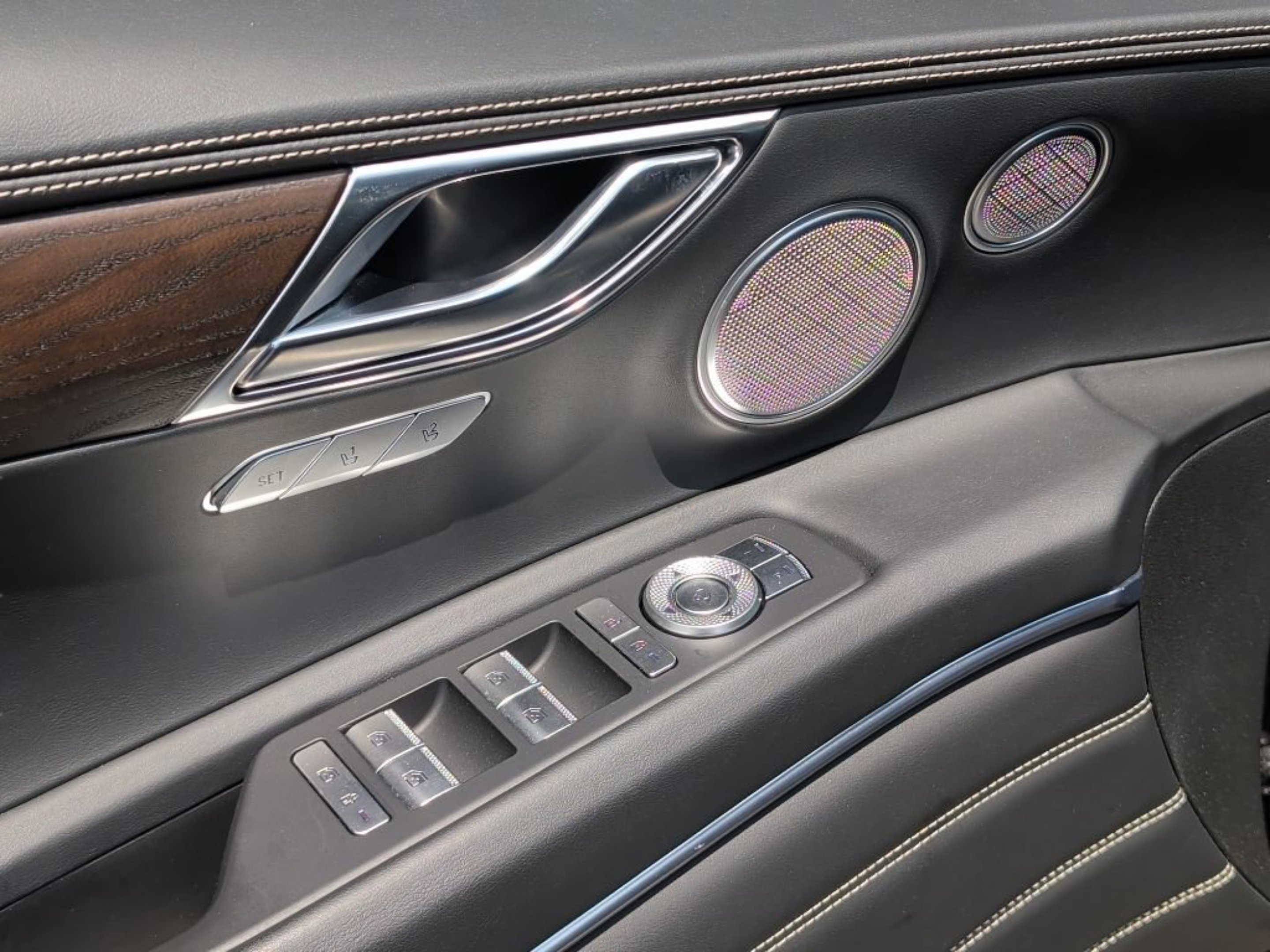 2024 GENESIS GV80 Standard - Photo 14