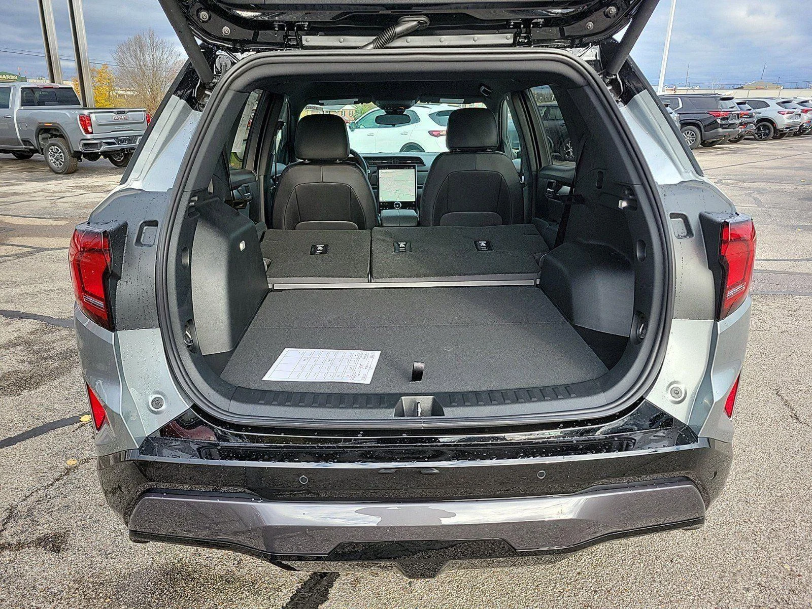 2026 GMC Terrain AT4 - Photo 7