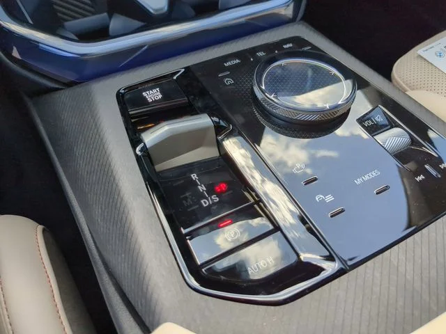 New 2026 Dune Grey Metallic BMW 30 xDrive image 28