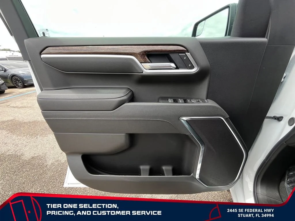 New 2026 Summit White GMC Elevation image 23