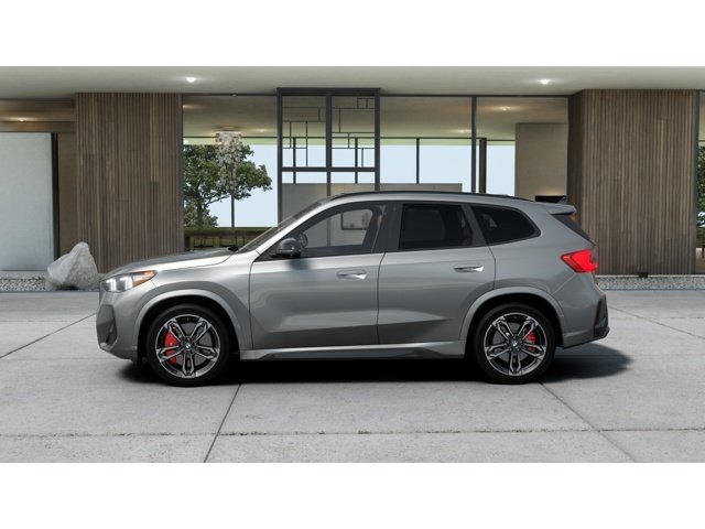 New 2027 Space Silver Metallic BMW  image 4