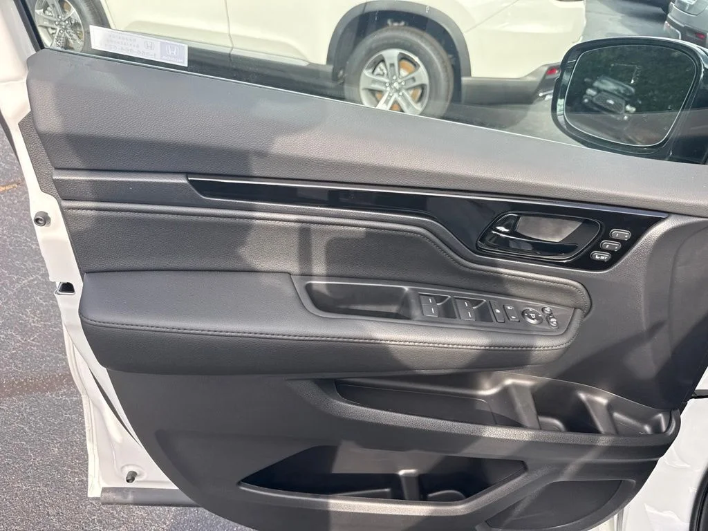 2026 Honda Odyssey Elite - Photo 24