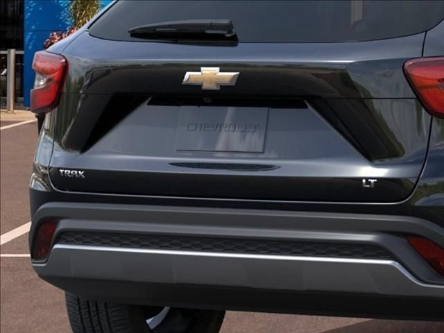 2026 Chevrolet Trax LT - Photo 14