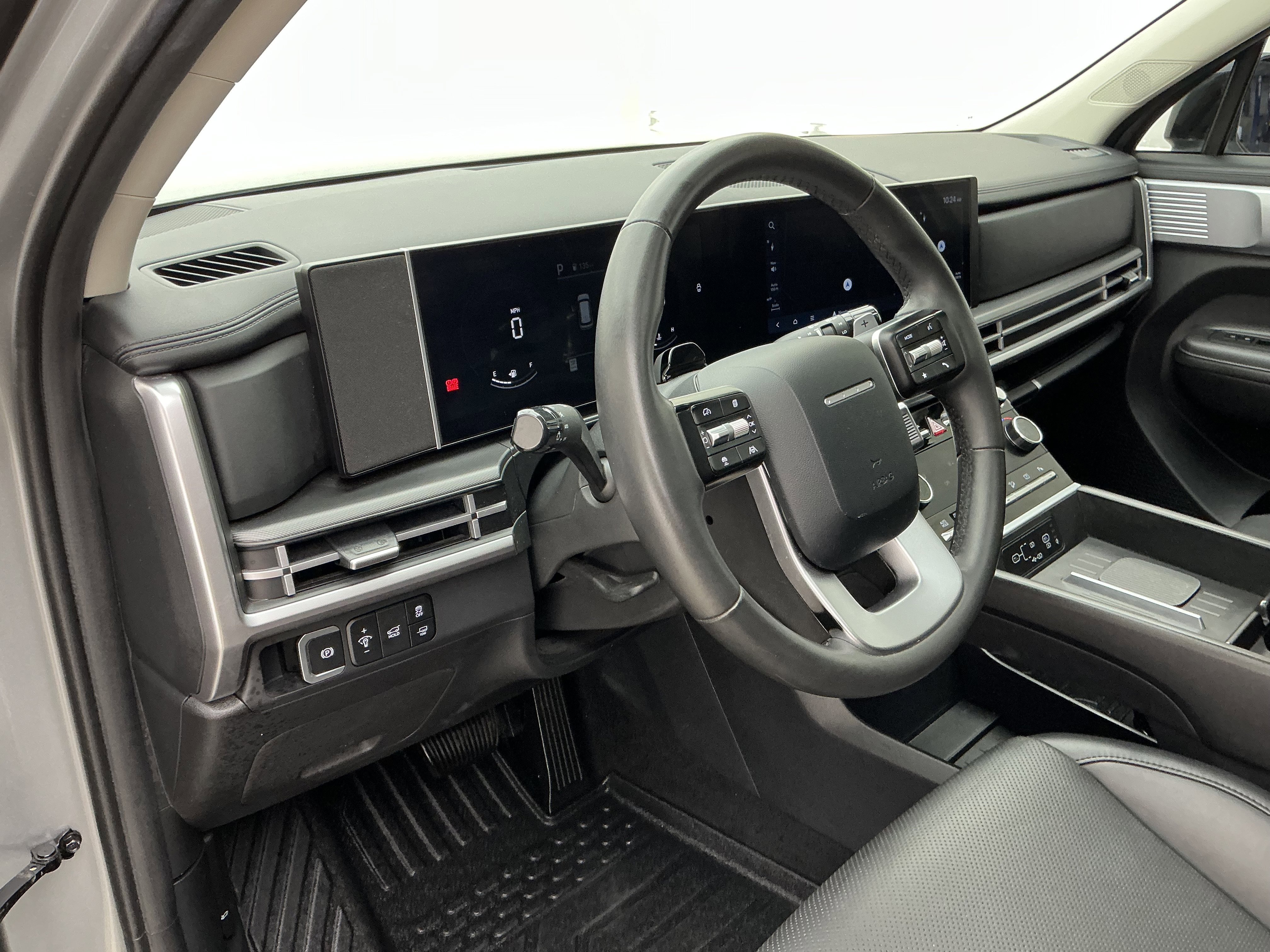 Used 2024 Shimmering Silver Hyundai XRT image 13
