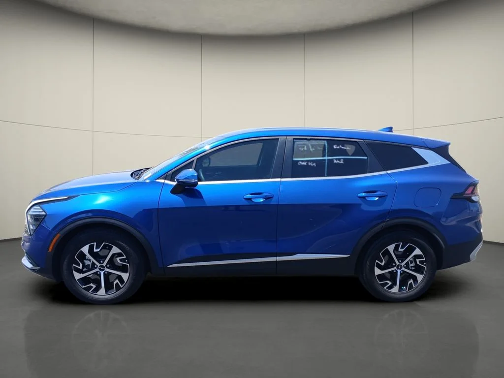 Used 2025 Sapphire Blue Kia EX image 4