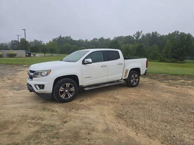 Used 2016 White Chevrolet LT image 3