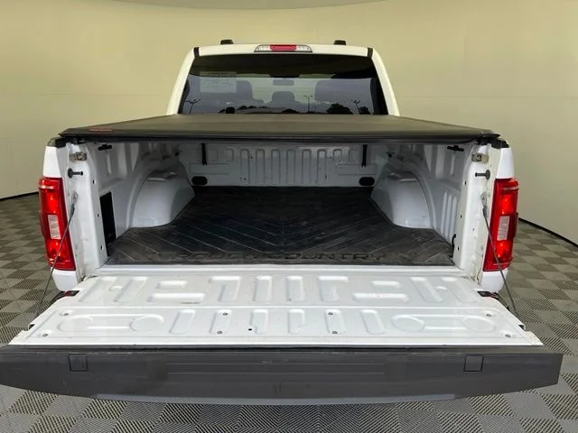 Used 2023 White Ford XLT image 34