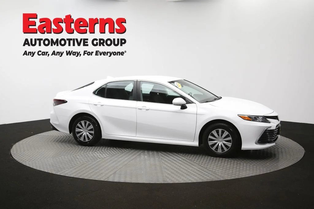 Used 2023 White Toyota LE image 41
