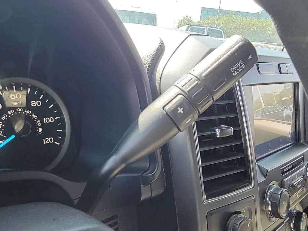Used 2020 Gray Ford XLT image 15