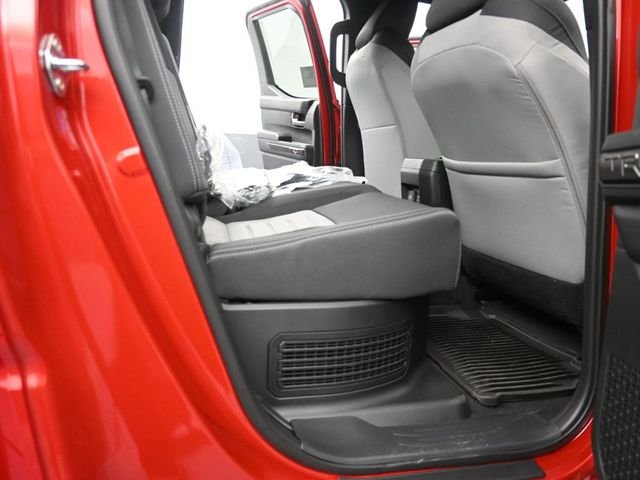 2025 Toyota Tacoma TRD Off Road - Photo 13
