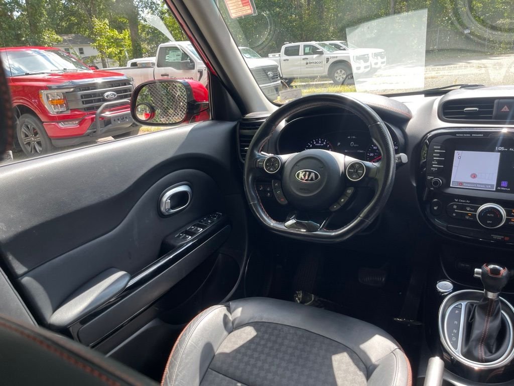 Certified Used 2018 Red Kia Exclaim image 9