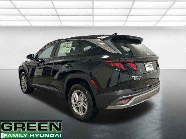 New 2026 Black Hyundai SE image 4