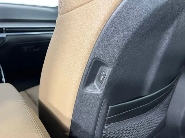 New 2026 White Kia X-Line SX Prestige image 37