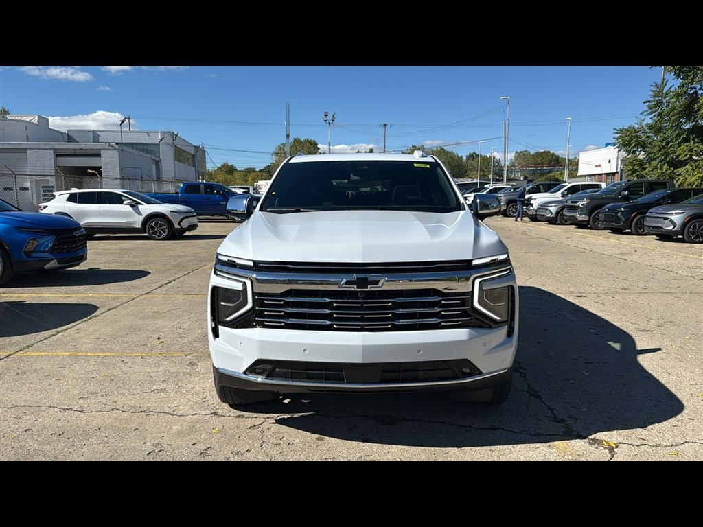 2026 Chevrolet Suburban Premier - Photo 32