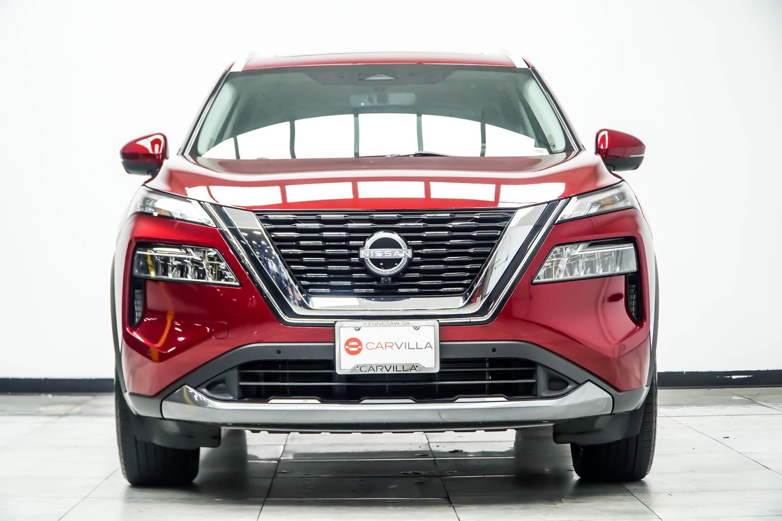 Used 2023 Red Nissan SL image 9