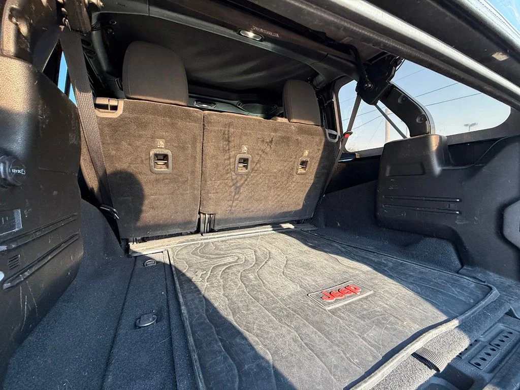 Used 2018 Black Jeep Unlimited Sport S image 26