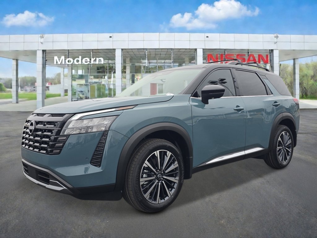 2026 Nissan Pathfinder Platinum 4WD's photo