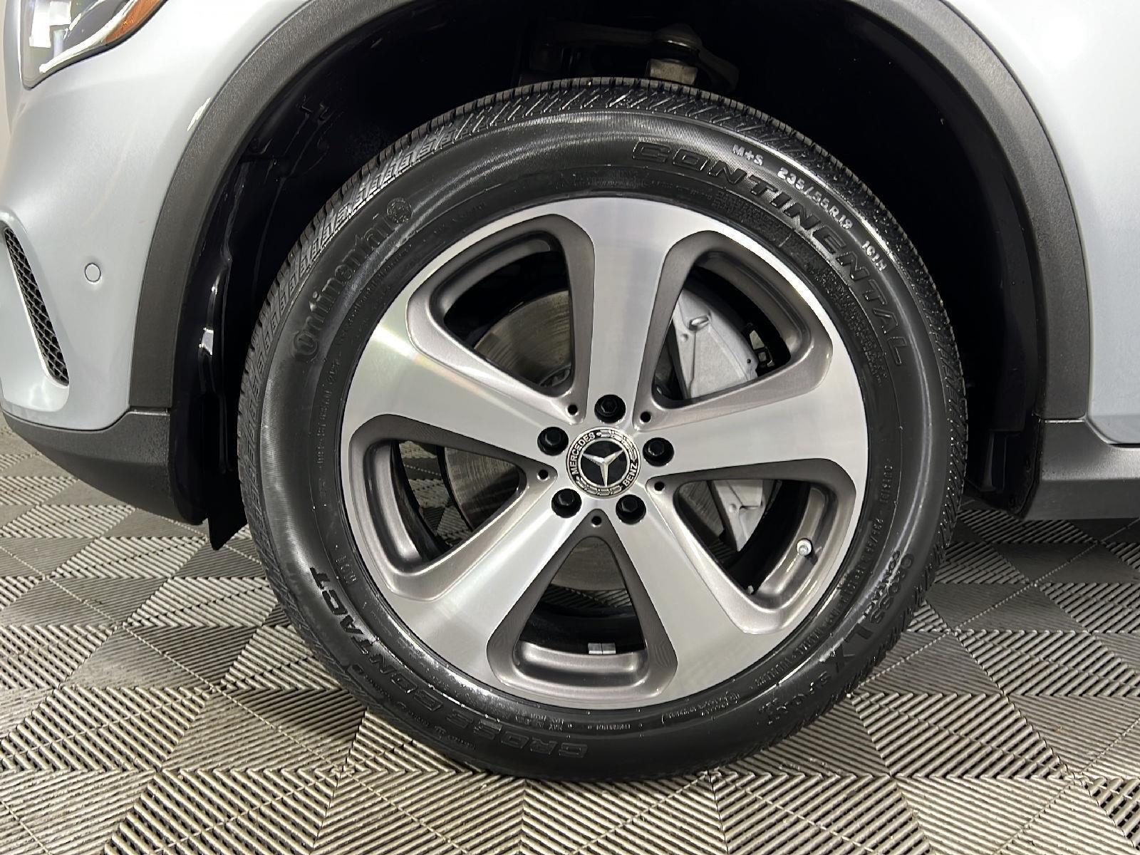 Certified Used 2022 Cirrus Silver Metallic Mercedes-Benz GLC 300 image 33