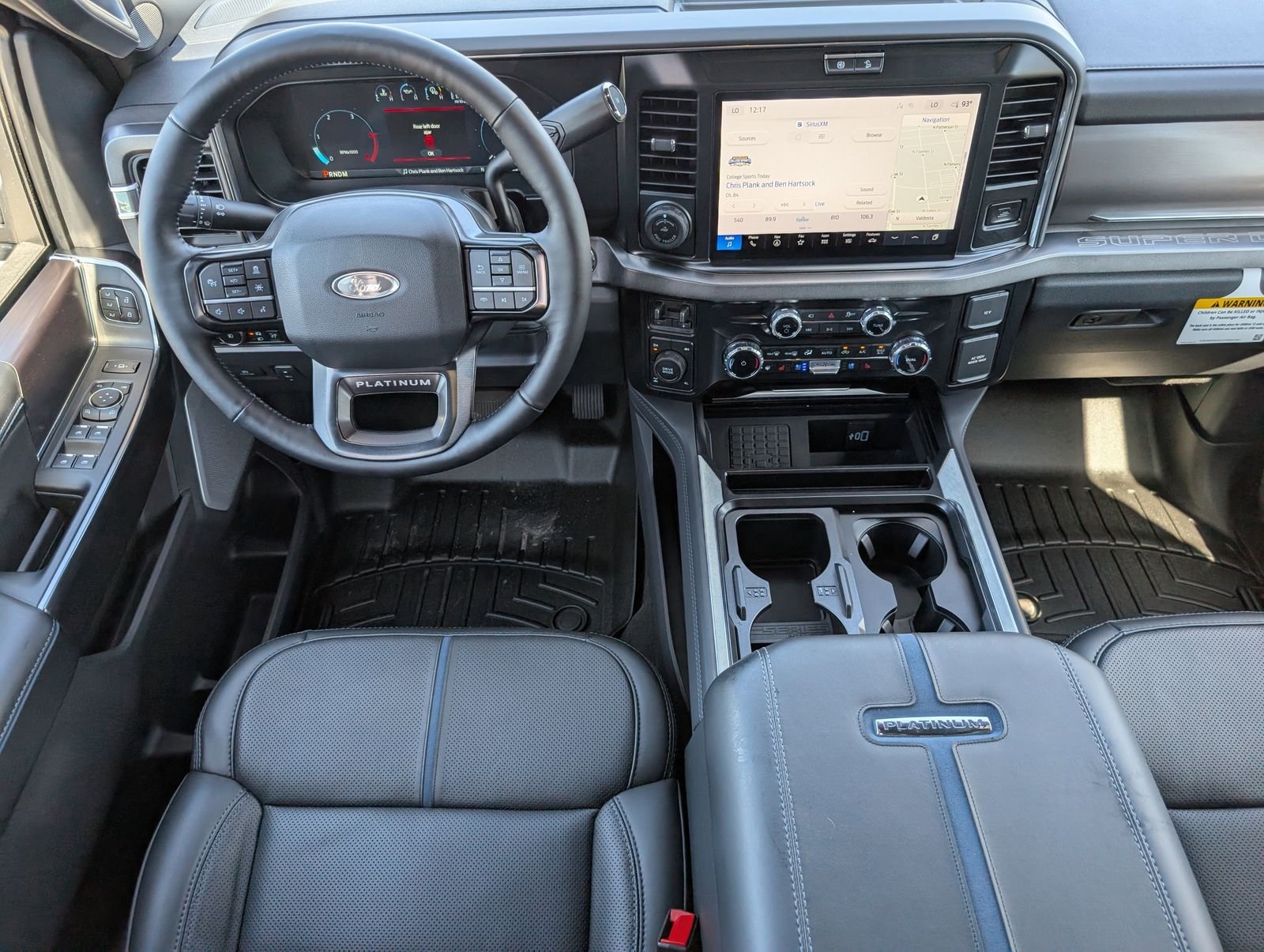 2026 Ford F-350 Super Duty Platinum - Photo 6