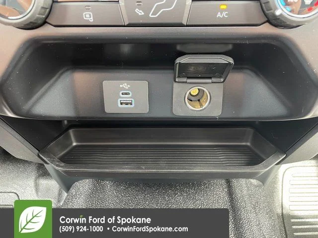 New 2025 Oxford White Ford XL image 23