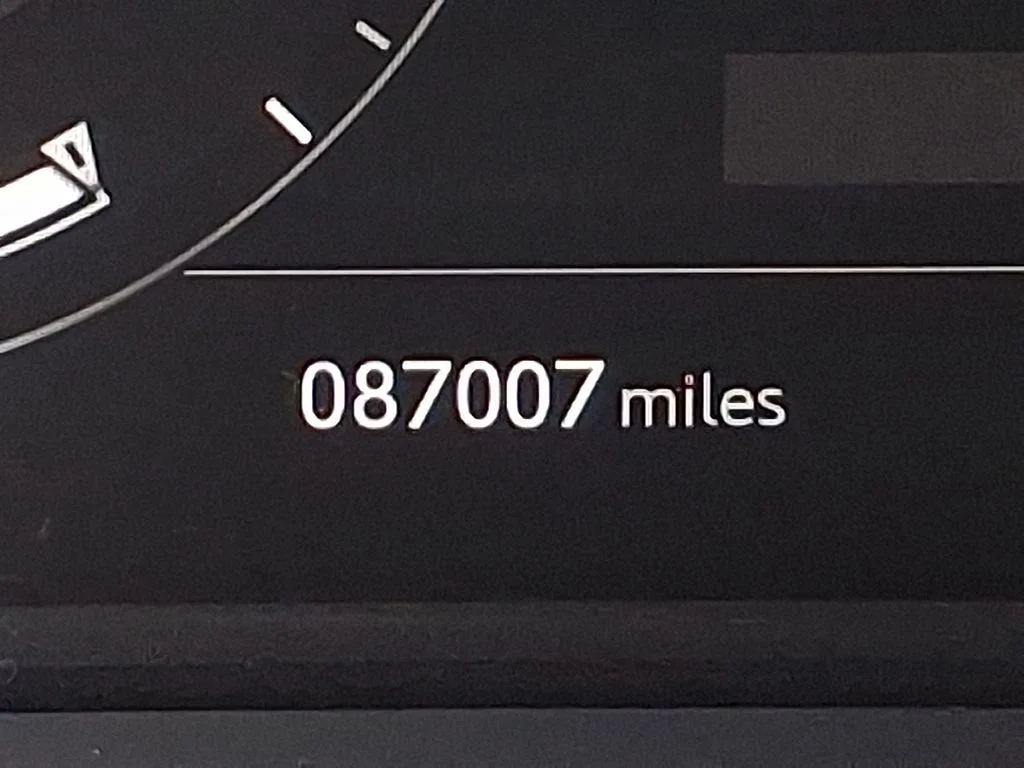 Used 2019 Fuji White Land Rover 3.0L V6 Supercharged HSE image 18