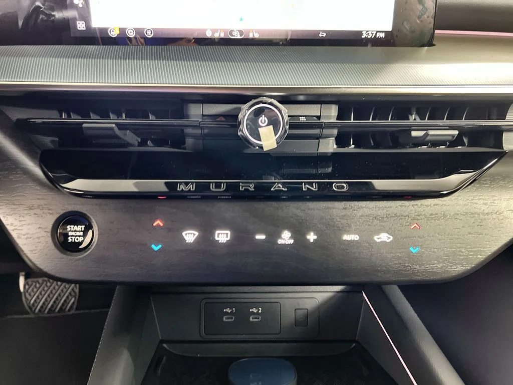 New 2026 White Nissan SL image 17