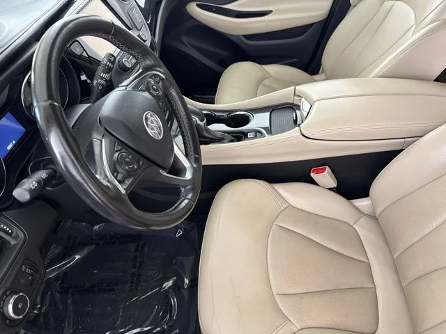 Used 2017 Red Buick Essence image 24