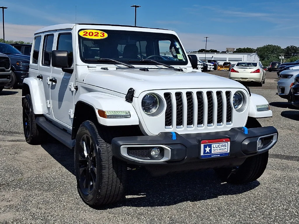 Used 2023 Bright White Clearcoat Jeep Sahara image 2
