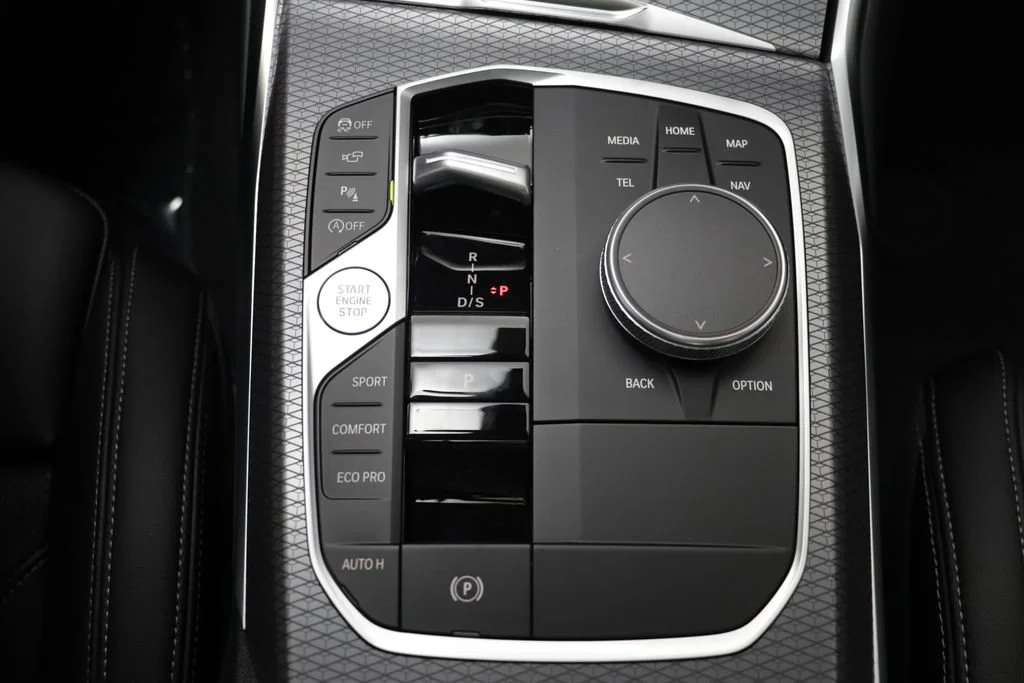 New 2026 SKYSCRAPER GREY BMW 330i NA xDrive image 12