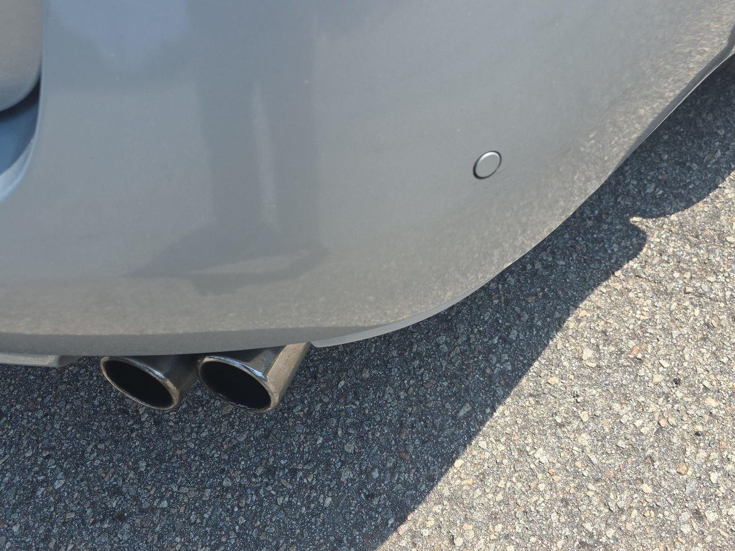 Used 2010 Liquid Silver Jaguar XKR image 16