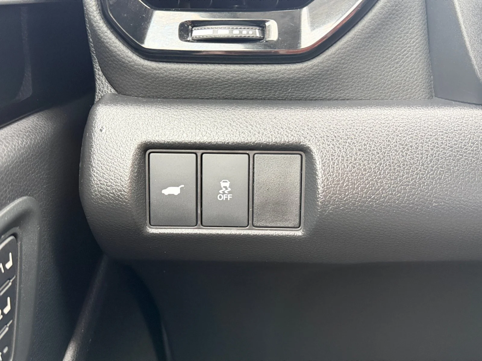 Certified Used 2024 White Honda Touring image 17
