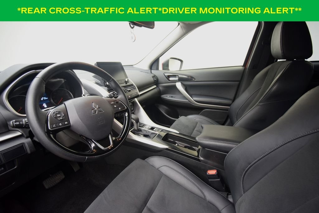 Used 2025 Red Mitsubishi SE image 8