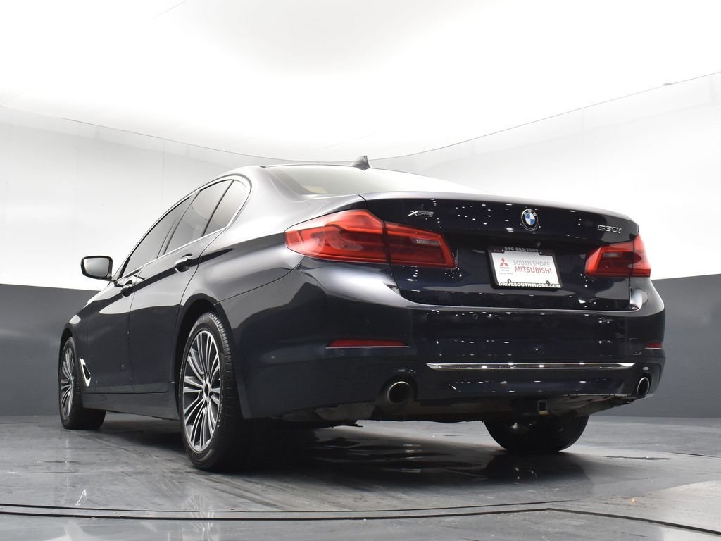 Used 2018 Blue BMW 530i xDrive image 22