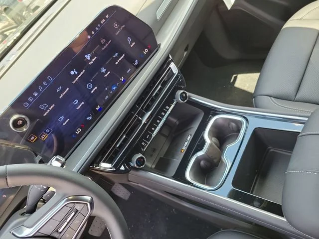 2026 Chevrolet Traverse LT - Photo 34