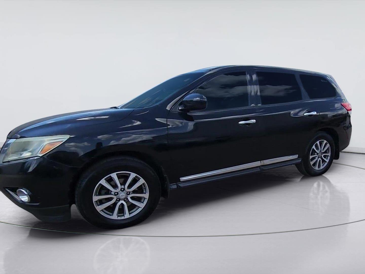 2014 Nissan Pathfinder SL - 3