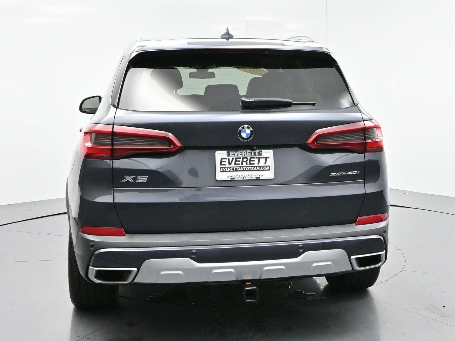 Used 2019 Arctic Gray Metallic BMW xDrive40i image 6