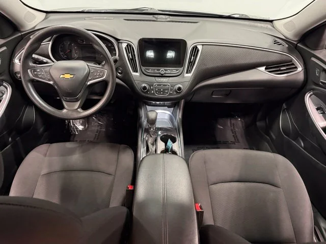 Used 2025 Black Chevrolet LT image 33