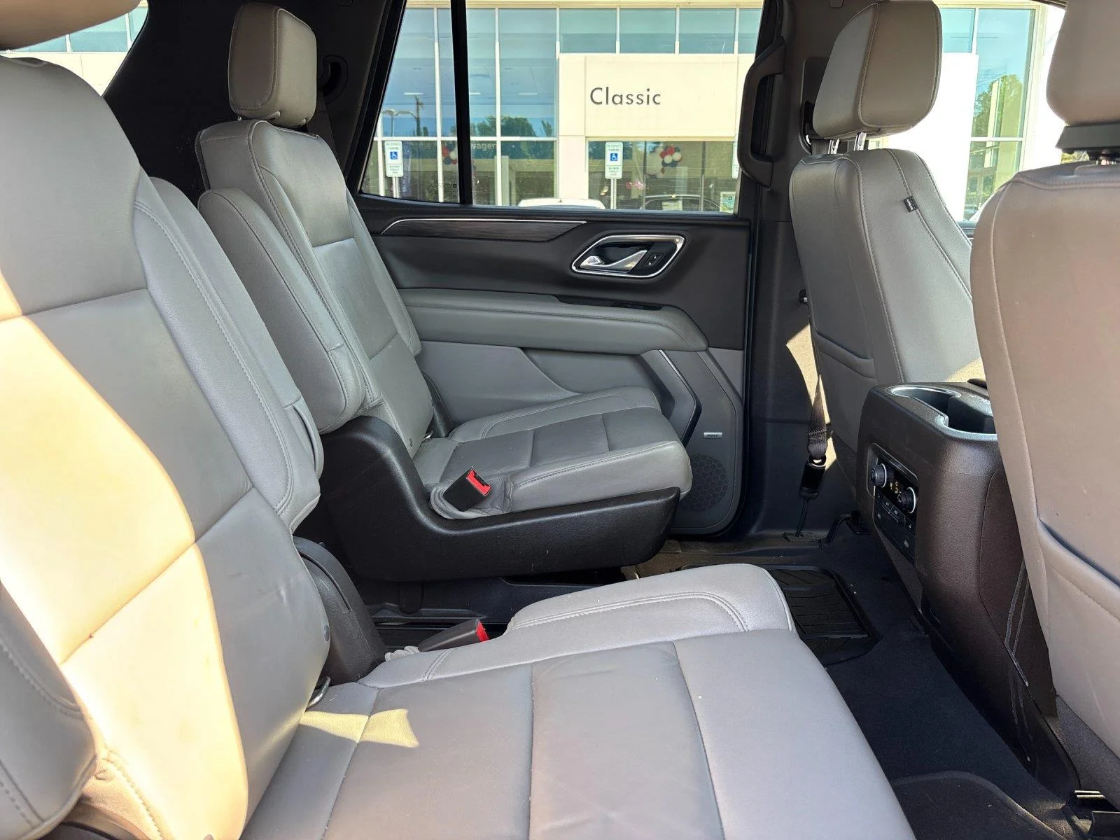Used 2021 Shadow Gray Metallic Chevrolet Z71 image 36