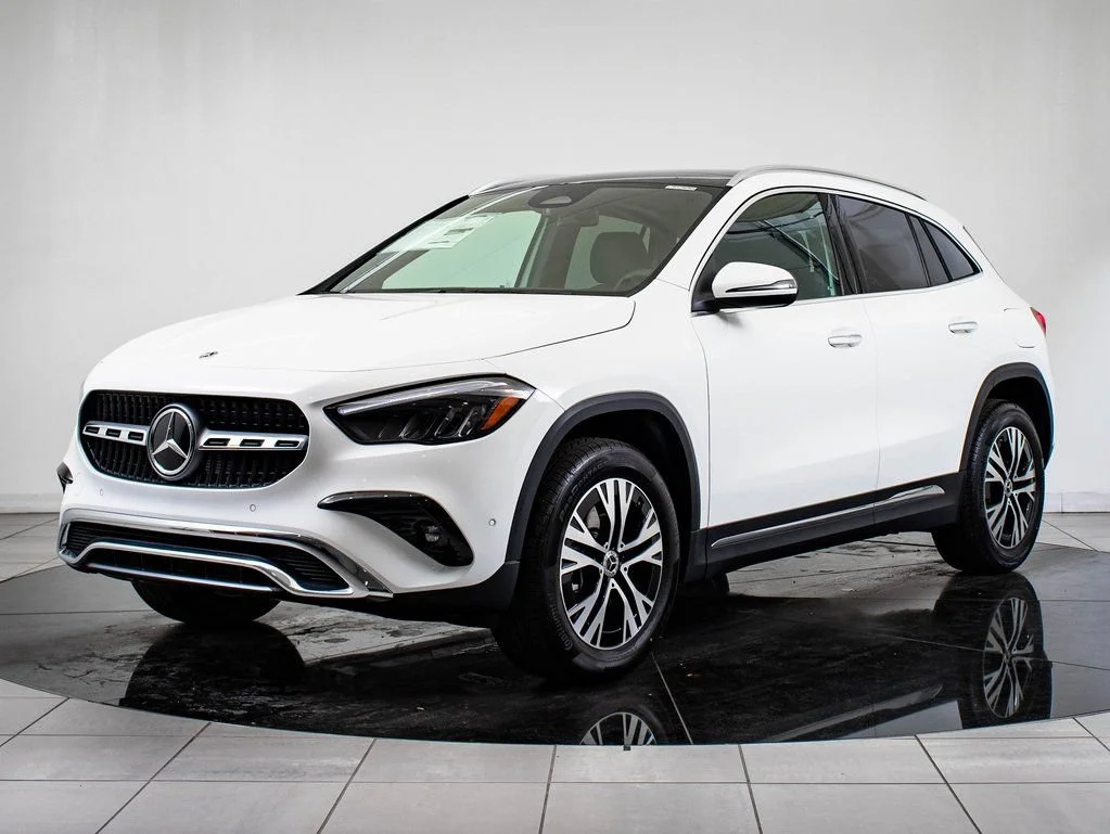 Used 2026 Polar White Mercedes-Benz GLA 250 image 1