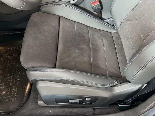 2026 BMW 2 Series 228 - Photo 20