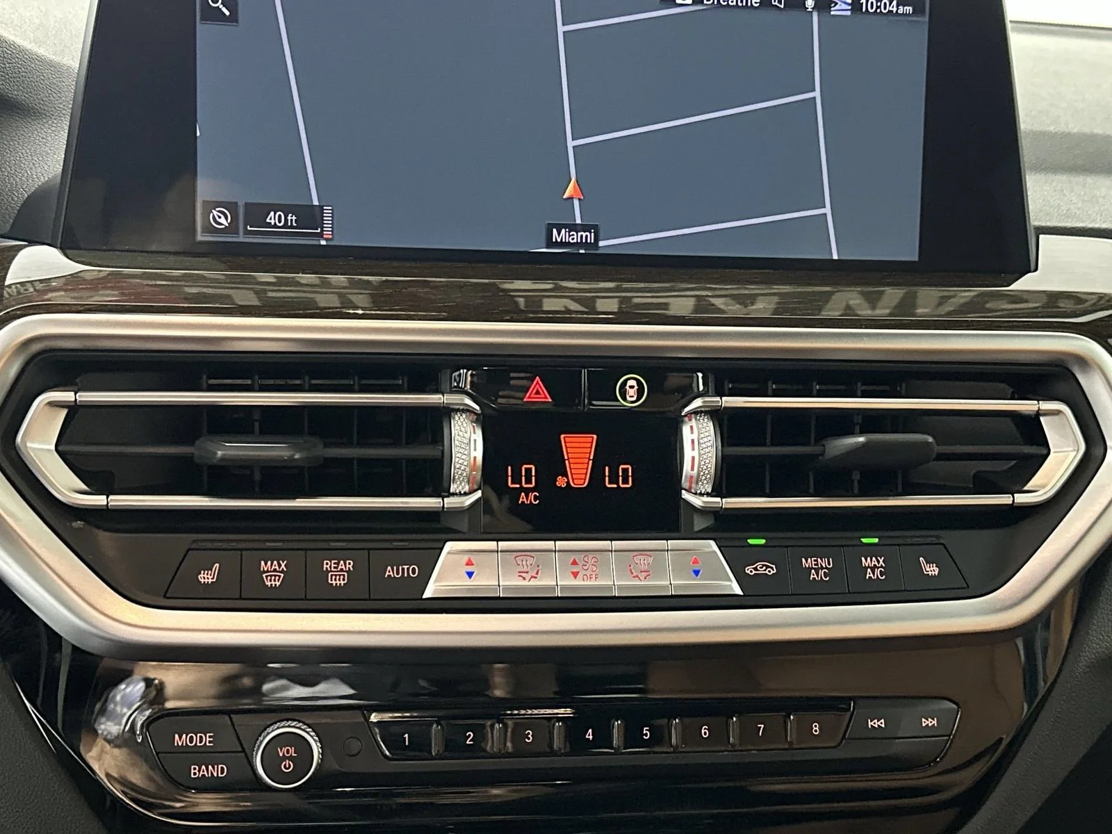 Used 2023 White BMW sDrive30i image 19