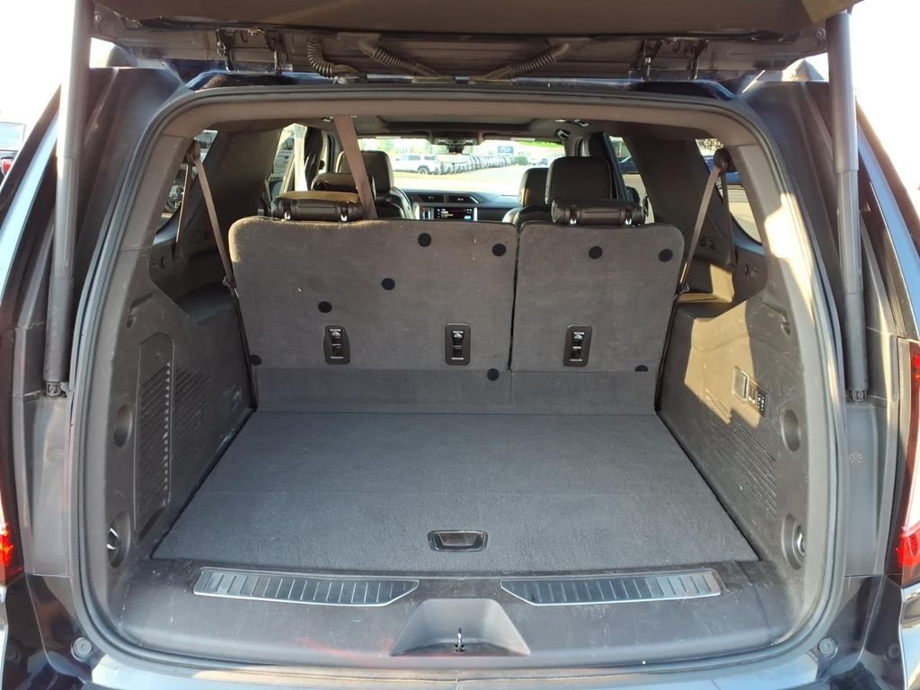 Used 2022 Midnight Blue Metallic GMC Denali image 12