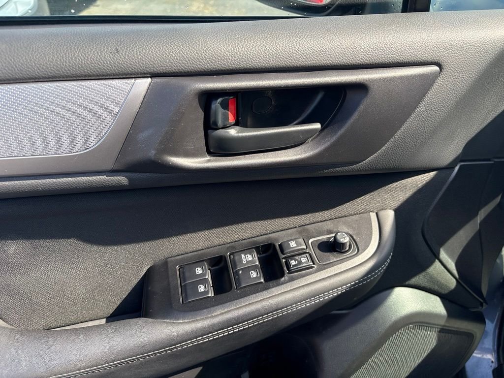 Used 2017 Blue Subaru 2.5i image 19