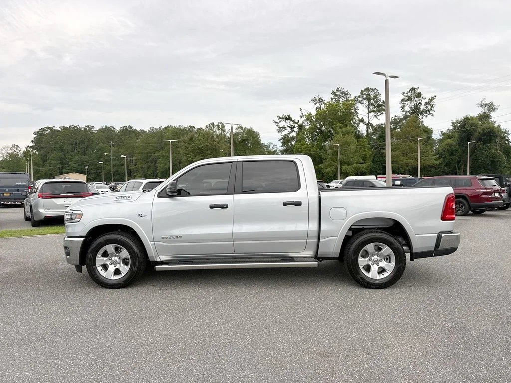 New 2026 Silver Zynith Exterior Paint RAM Big Horn/Lone Star image 8